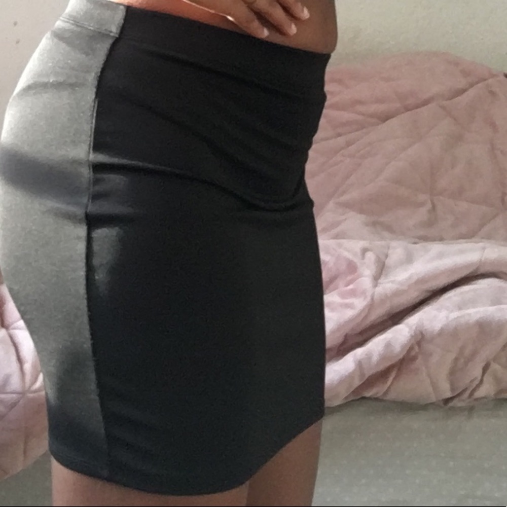 🖤Black mini skirt🖤